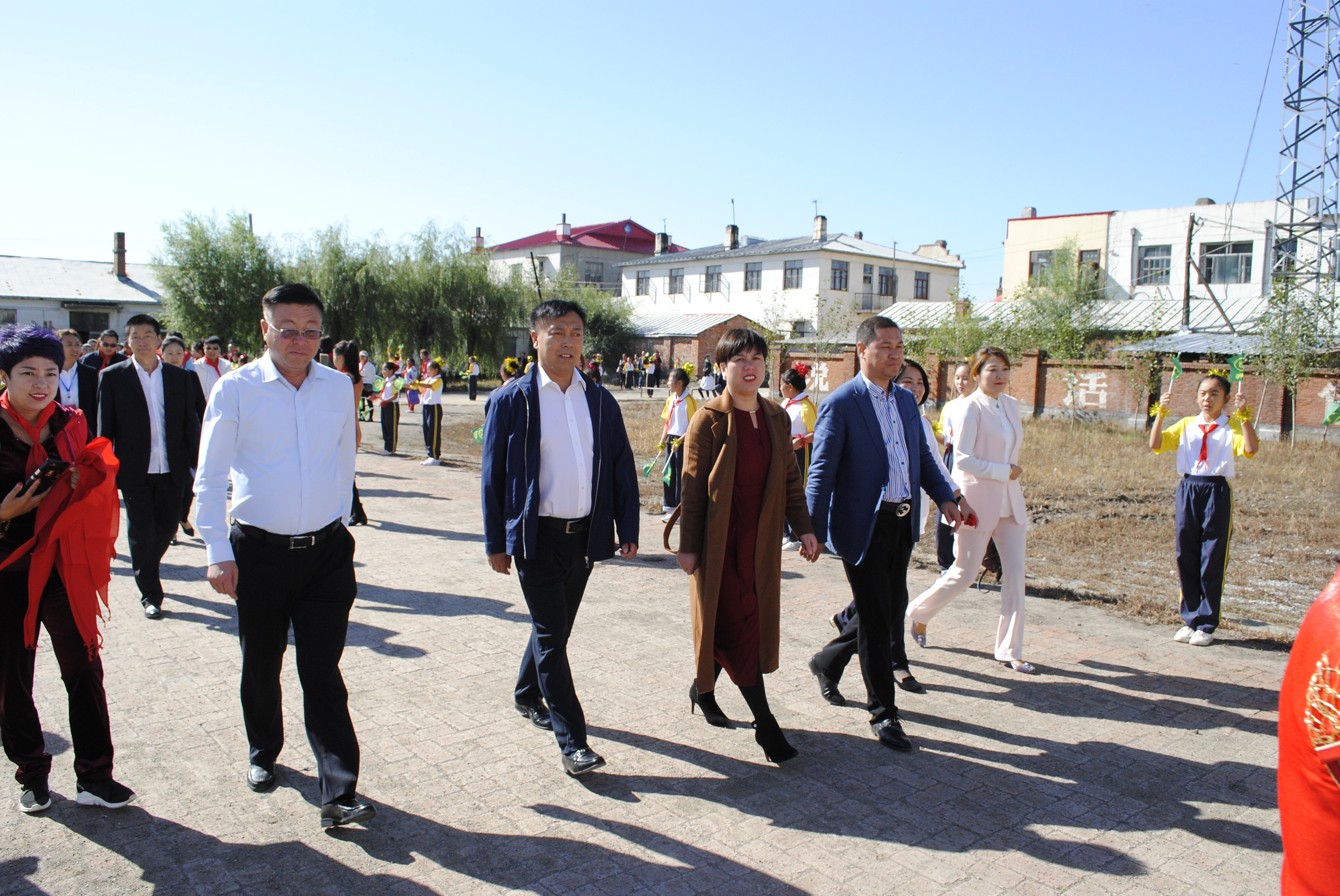 第118所 哈尔滨市呼兰区爱游戏·体育-爱游戏(中国)
蔡立影小学