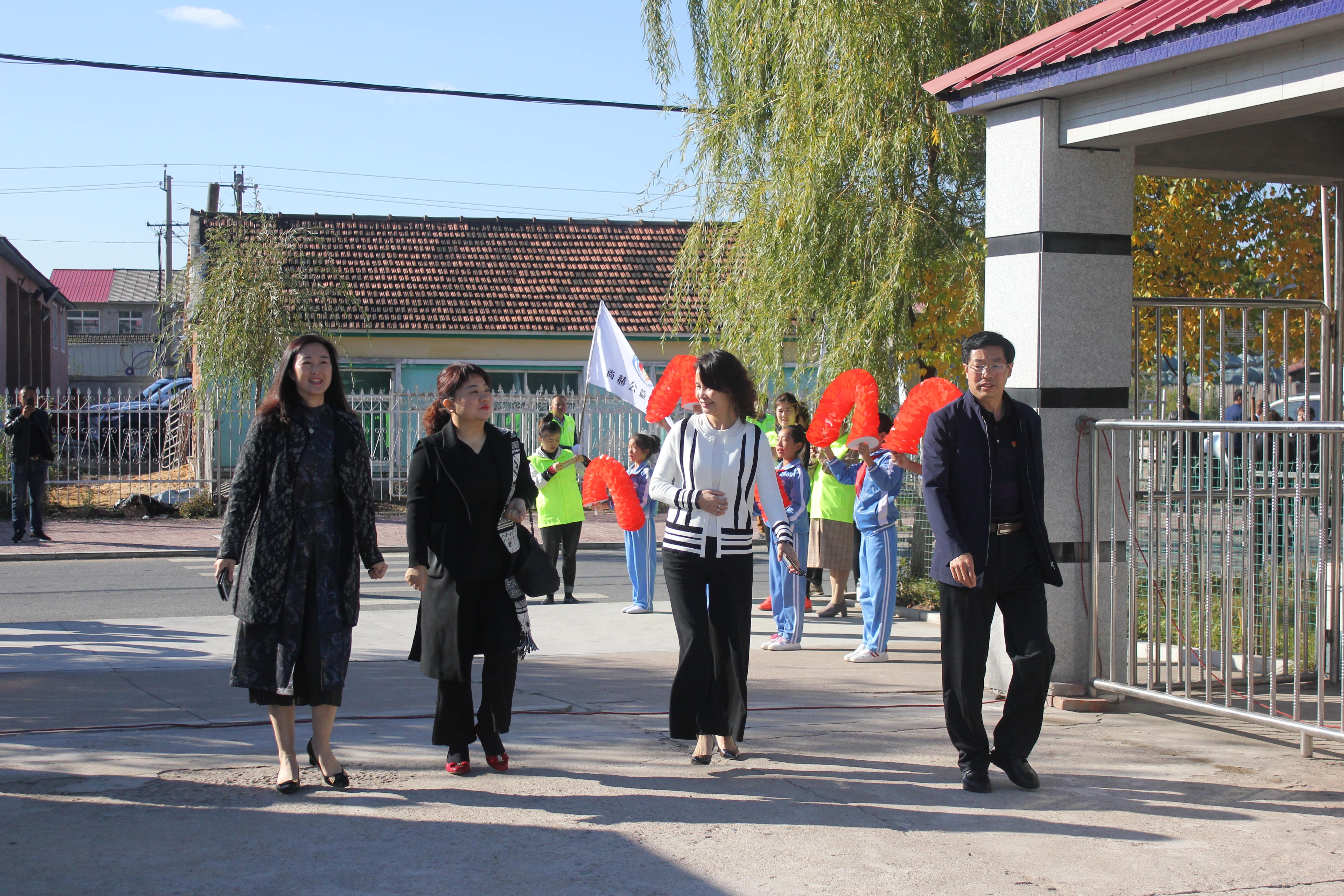 第173所 辽源市东丰县小四平镇爱游戏·体育-爱游戏(中国)
肖红飞小学