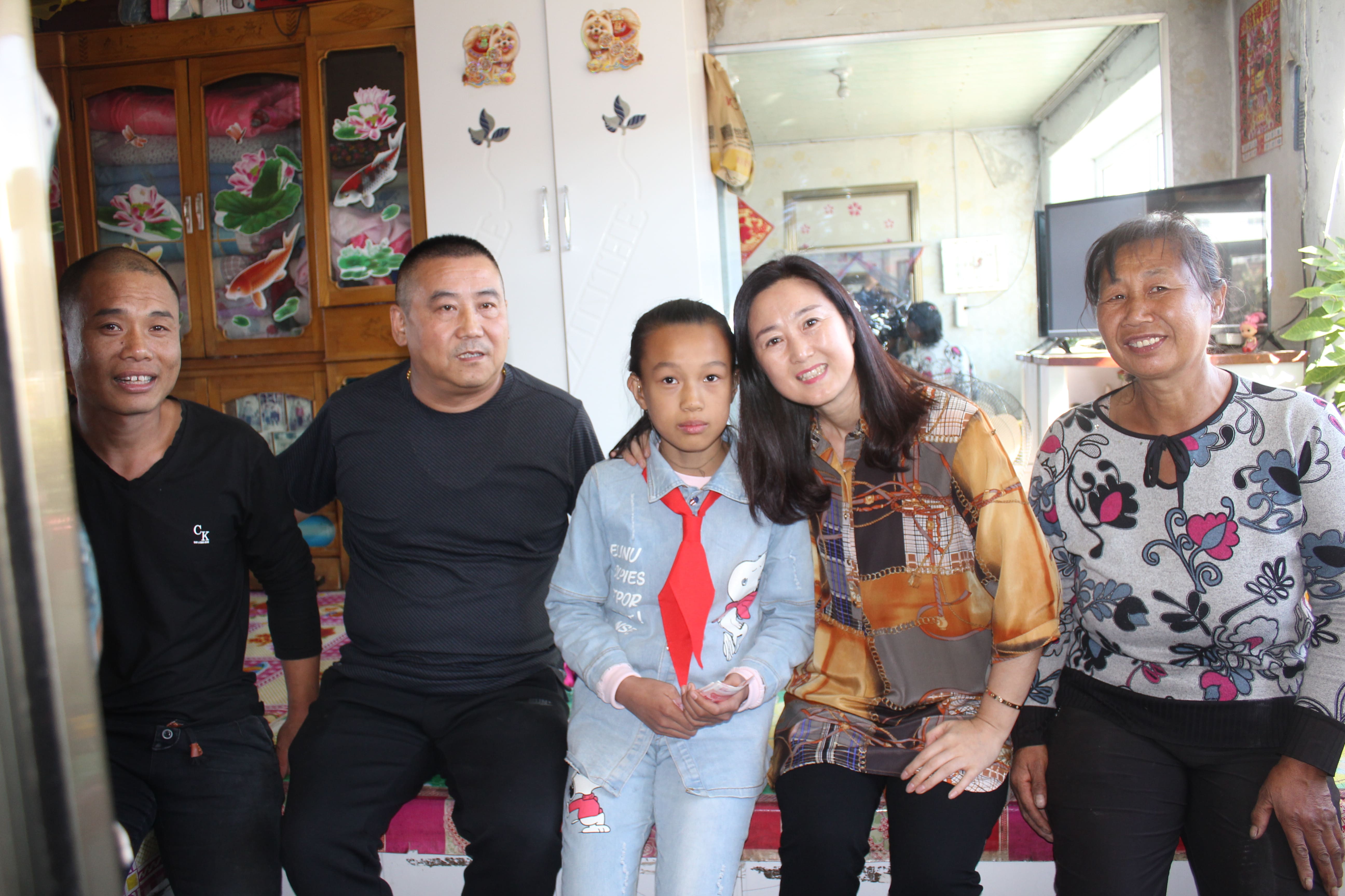 第173所 辽源市东丰县小四平镇爱游戏·体育-爱游戏(中国)
肖红飞小学