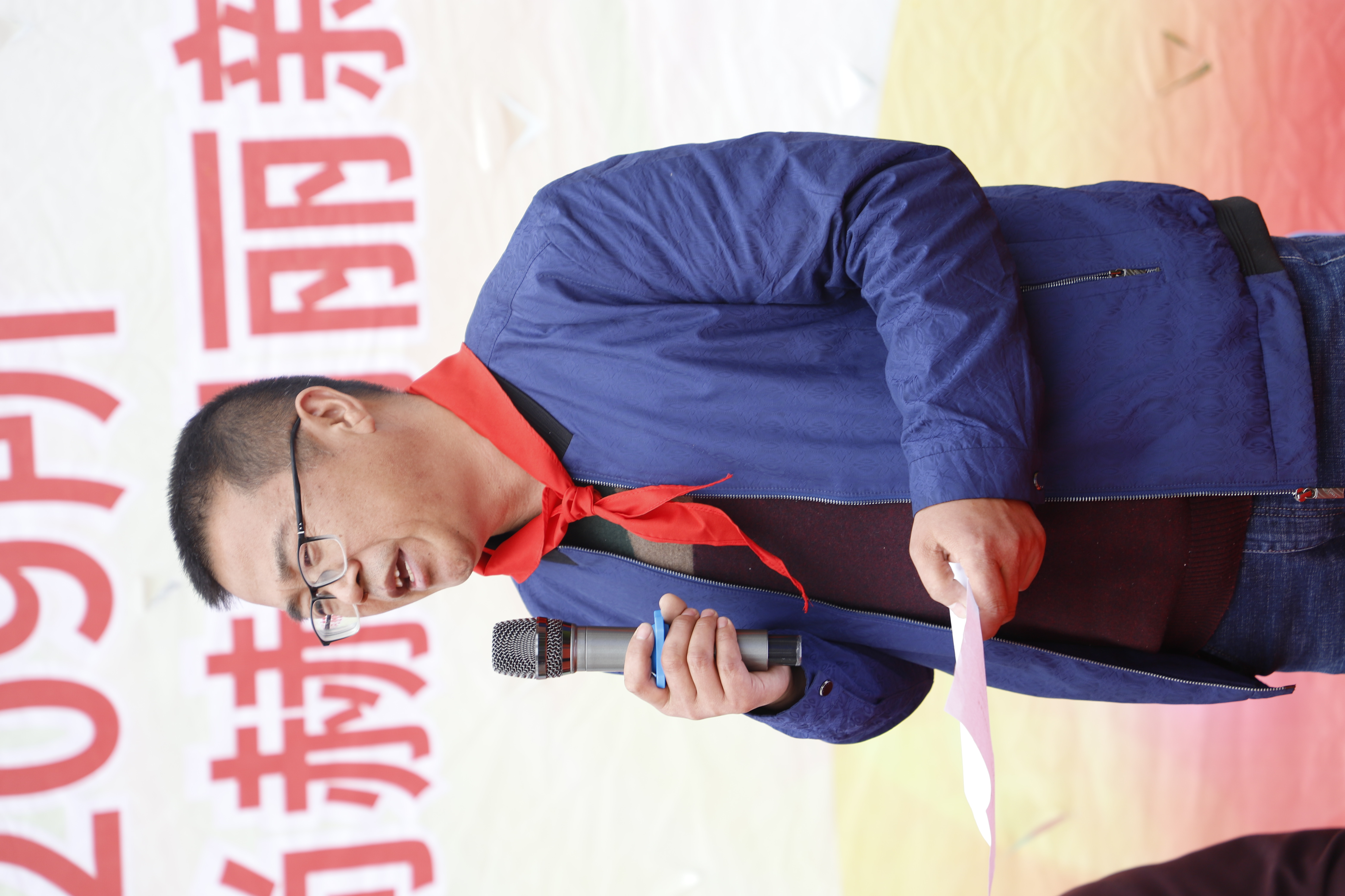 第209所 平度市崔家集镇状元府爱游戏·体育-爱游戏(中国)
刘丽新小学