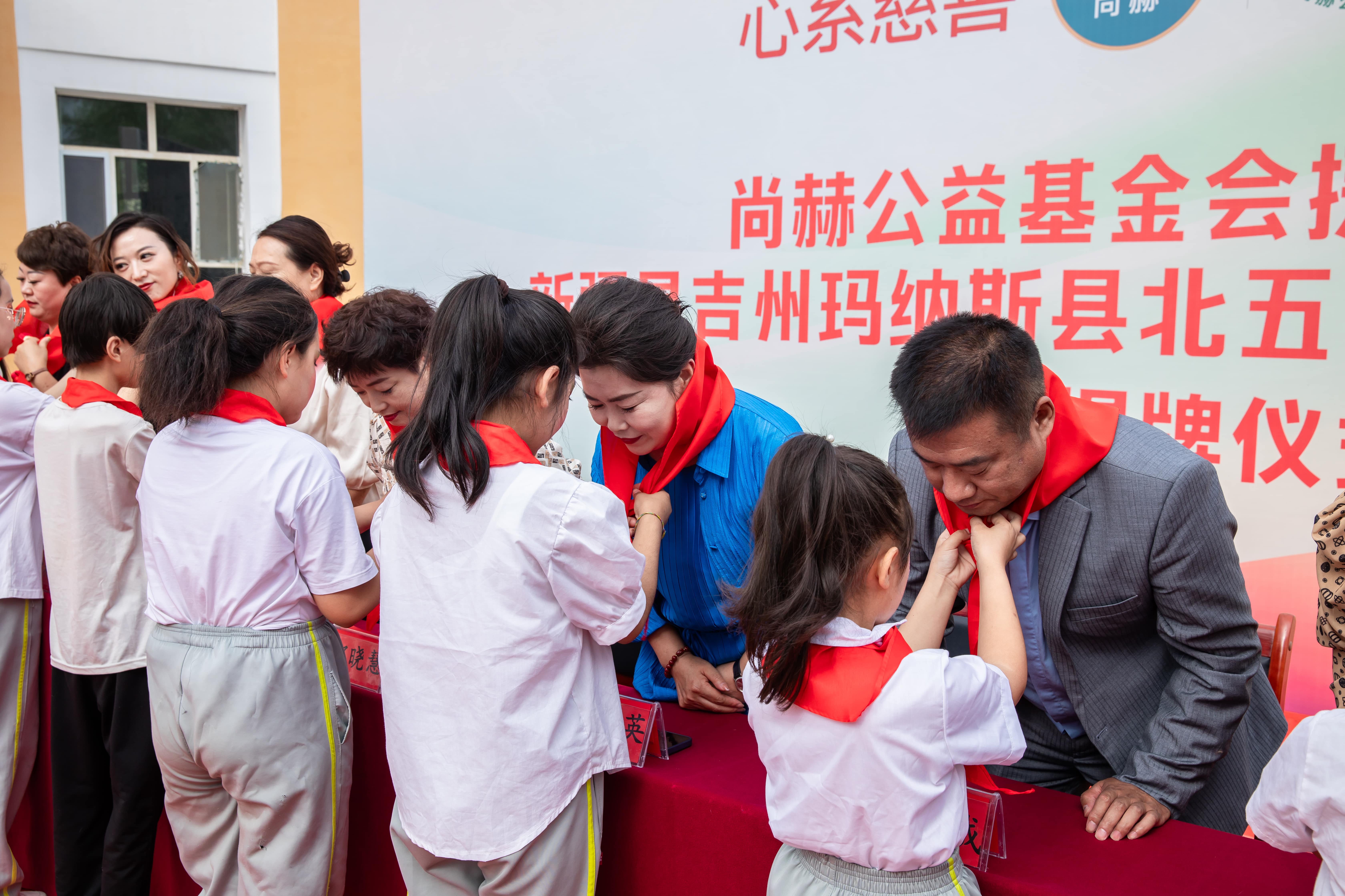 第251所 新疆昌吉州玛纳斯县北五岔镇爱游戏·体育-爱游戏(中国)
王俊英学校