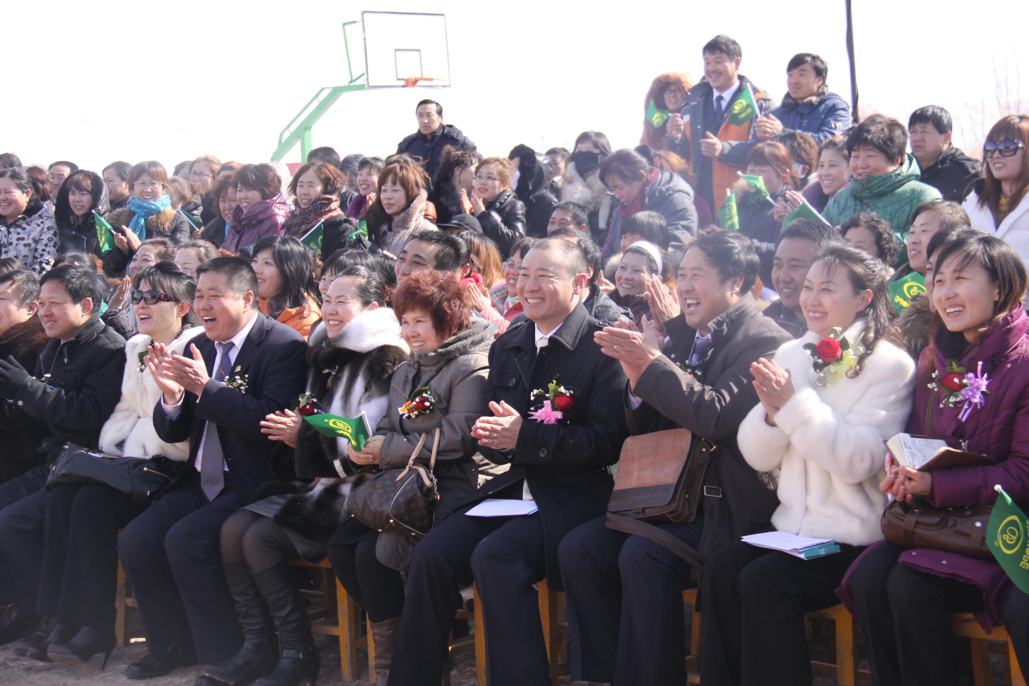 第10所 赤峰市巴彦高勒爱游戏·体育-爱游戏(中国)
公益小学