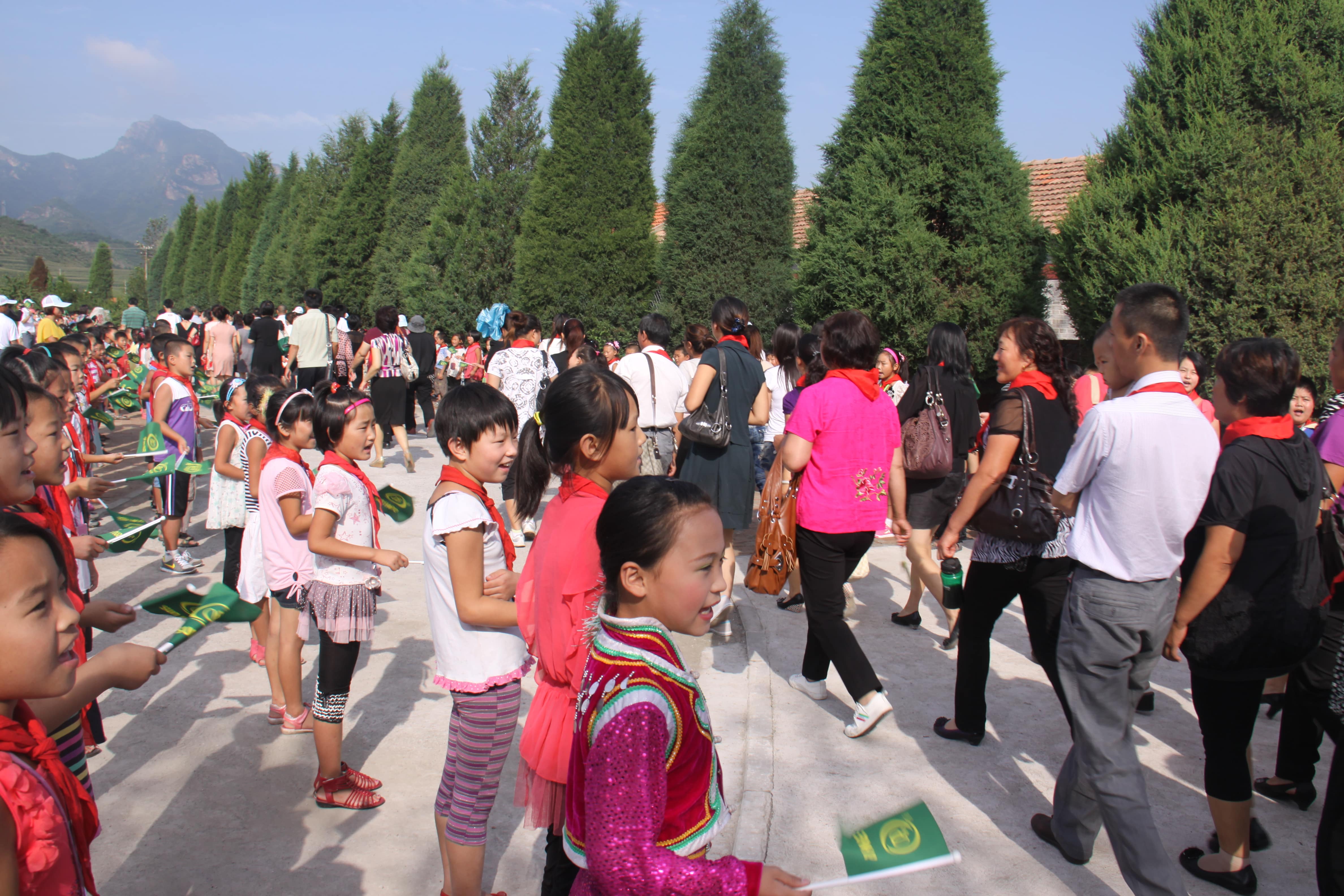 第17所 承德市乌龙矶爱游戏·体育-爱游戏(中国)
牛艳玲小学