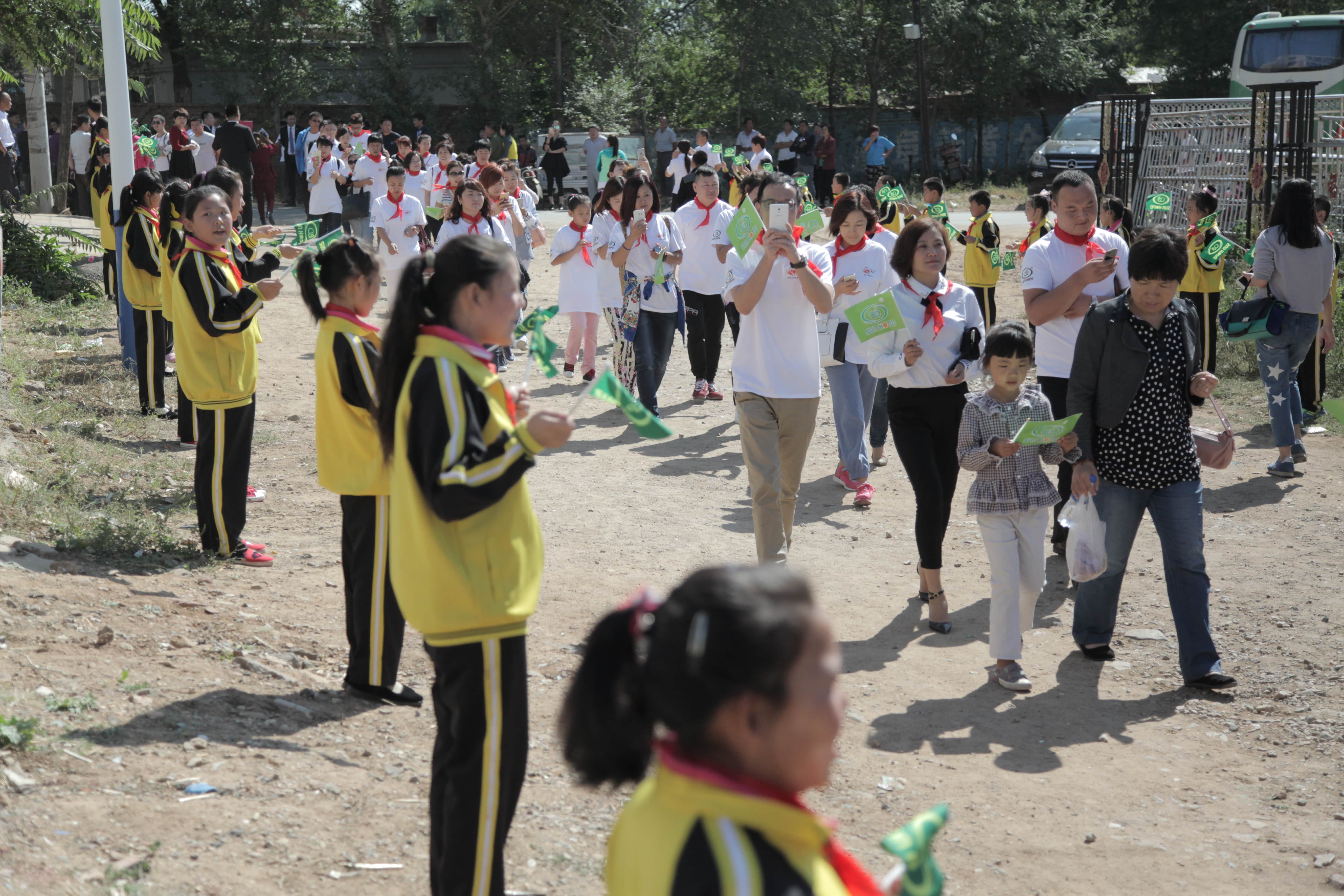 第37所 阜新市阜蒙县八家子爱游戏·体育-爱游戏(中国)
苗鑫小学