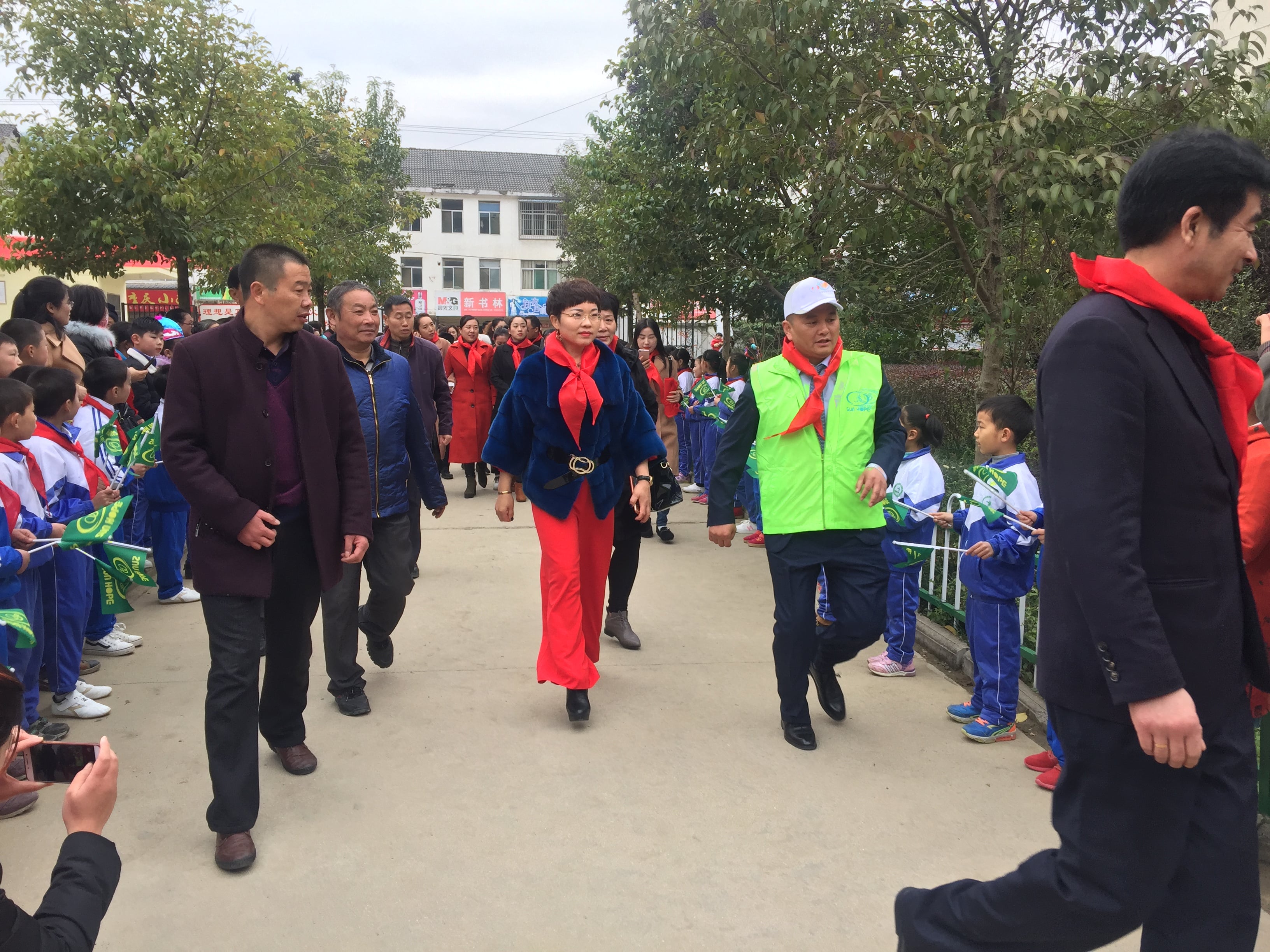 第132所 安庆市岳西县菖蒲爱游戏·体育-爱游戏(中国)
程解勤小学