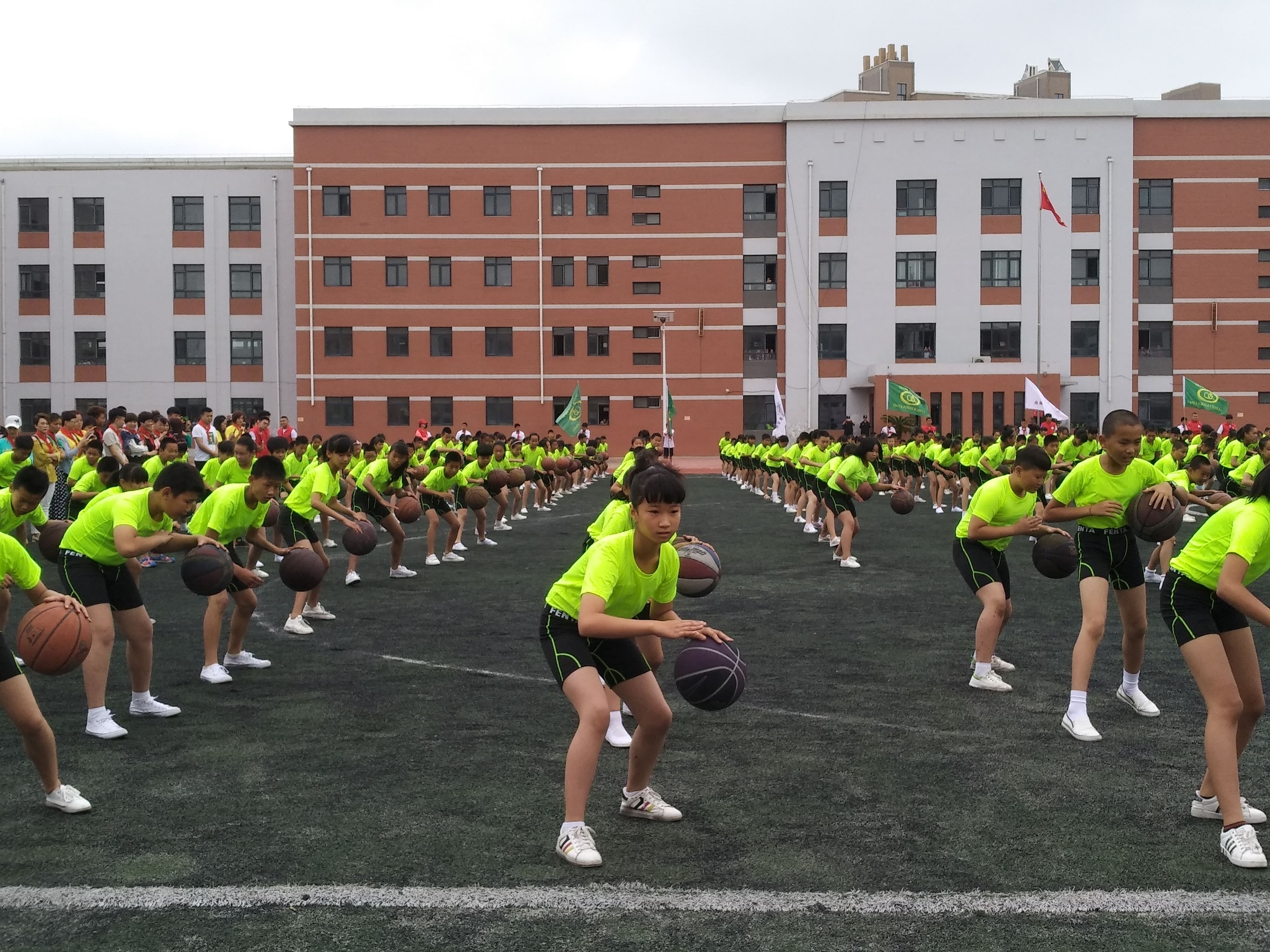 第149所 瓦房店市复州城镇爱游戏·体育-爱游戏(中国)
吴丽丽小学